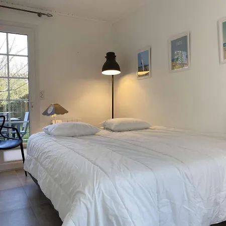 Casa de Férias Maison Calme Proche Avec Jardin Et Wifi, 4 Couchages A - Fr-1-246a-214